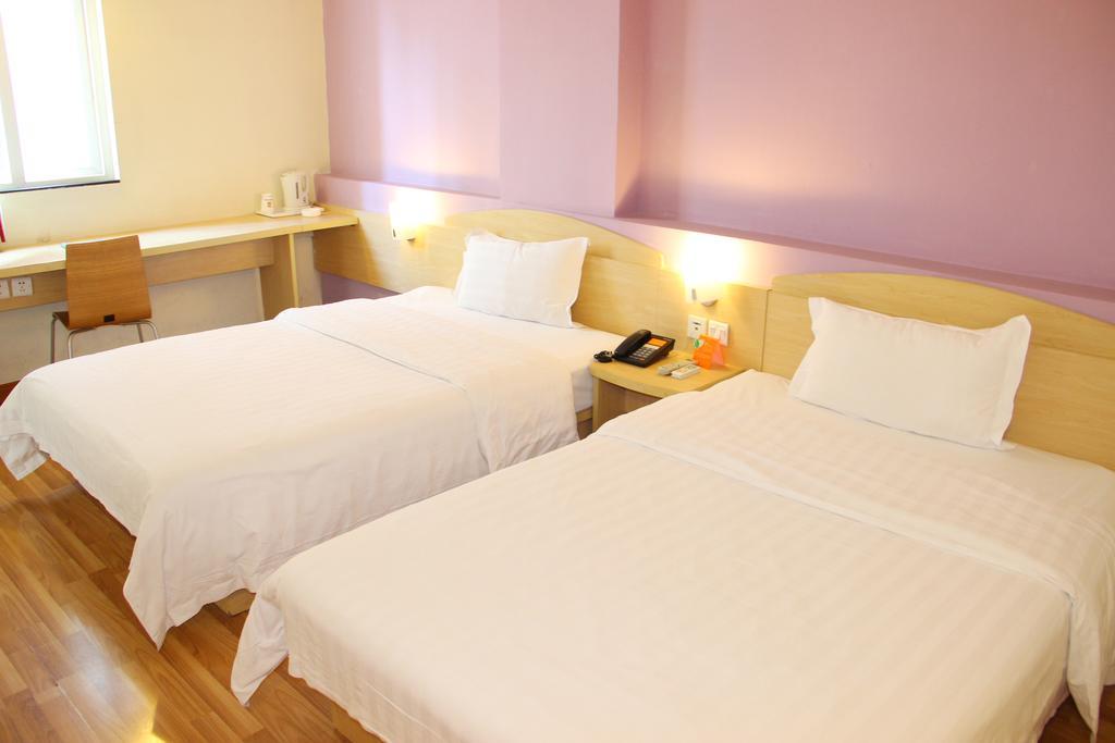 7Days Inn Chengdu Wuda Garden Habitación foto