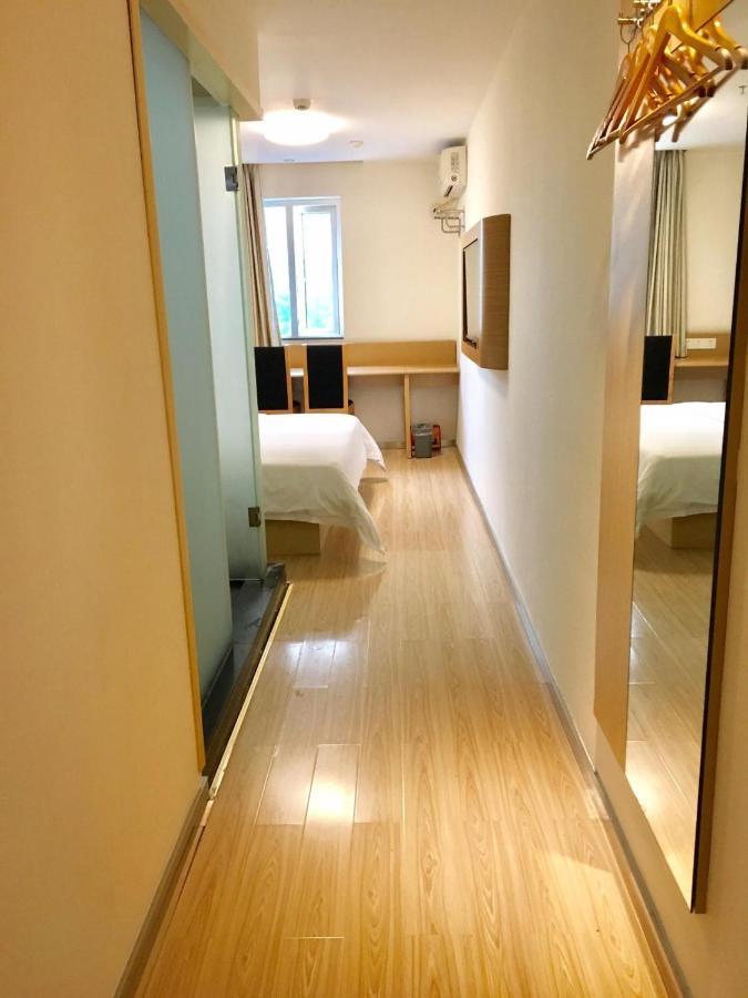7Days Inn Chengdu Wuda Garden Exterior foto